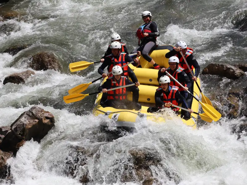 raft-sport-aude-pyrenees